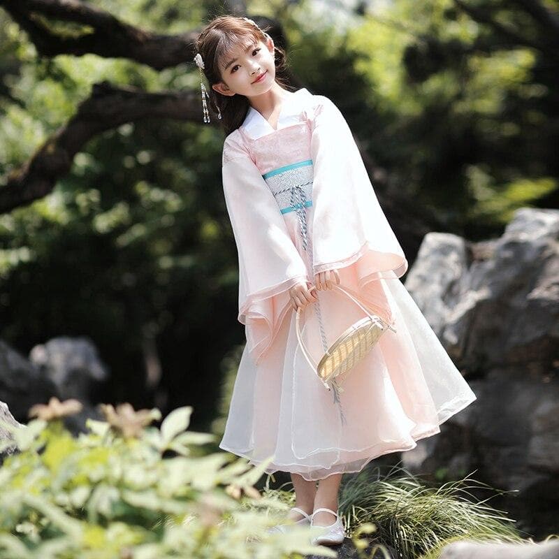 A very temperamental Chinese traditional cultural costume children Hanfu, it looks noble and elegant like a fairy. Tryst Hanfus  is the best Hanfu brand in China, a model of modern Hanfu. Enjoy the temptation of uniforms brought by fairy skirts. Give a Hanfu costume. Gift for your children, boy and girl Children hanfu dress