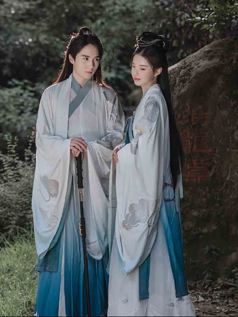 Embroidery Hanfu Men&Women Chinese Traditional Gradient Blue Hanfu Couples Cosplay Costume Hanfu For Women&Men Plus Size XL