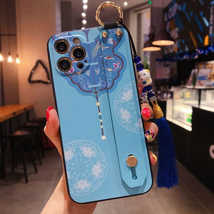 sumkeymi Wrist Strap Phone Holder Case For iphone 13 Pro Max 11 12 Pro Max 7 8 Plus X XS XR Chinese Culture Pattern TPU Cover